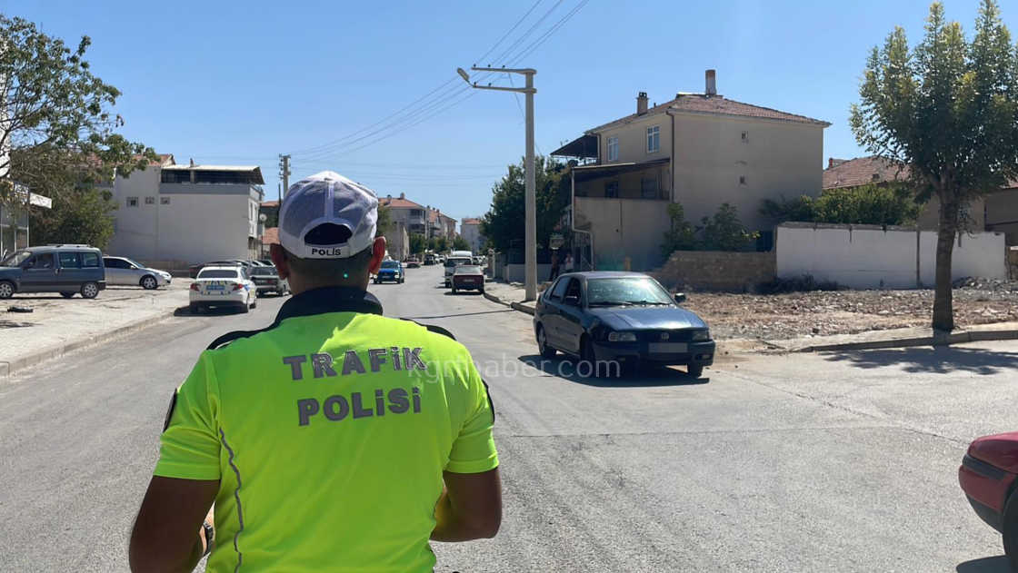 Karamanda Otomobilin Carptigi 3 Yasindaki Cocuk Yaralandi0