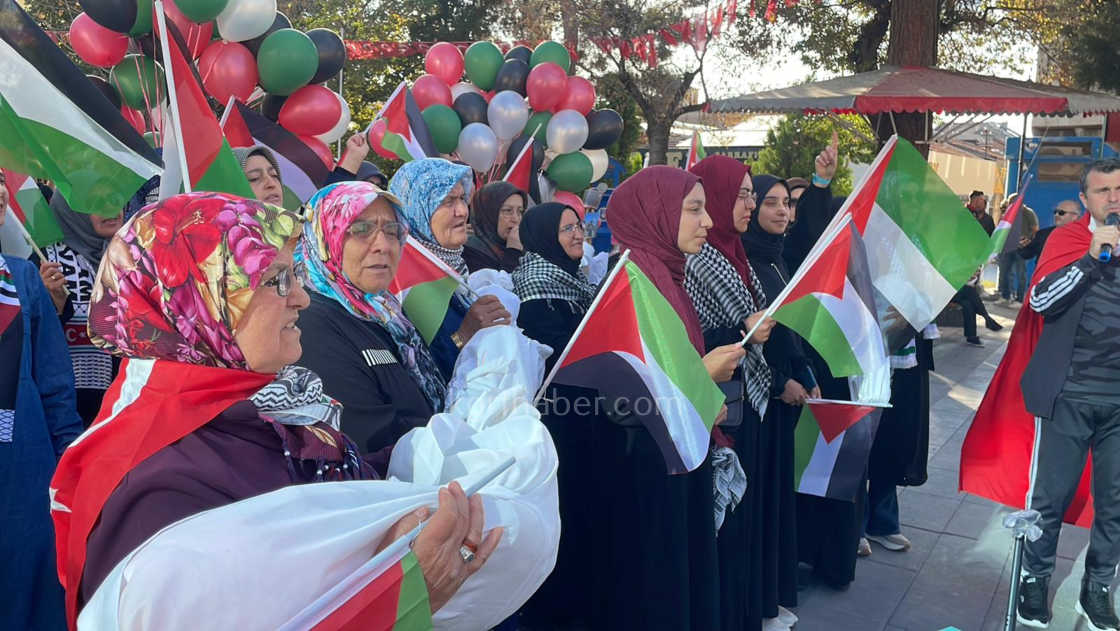 Karamanda Yuzlerce Kisi Tek Yurek Oldu5