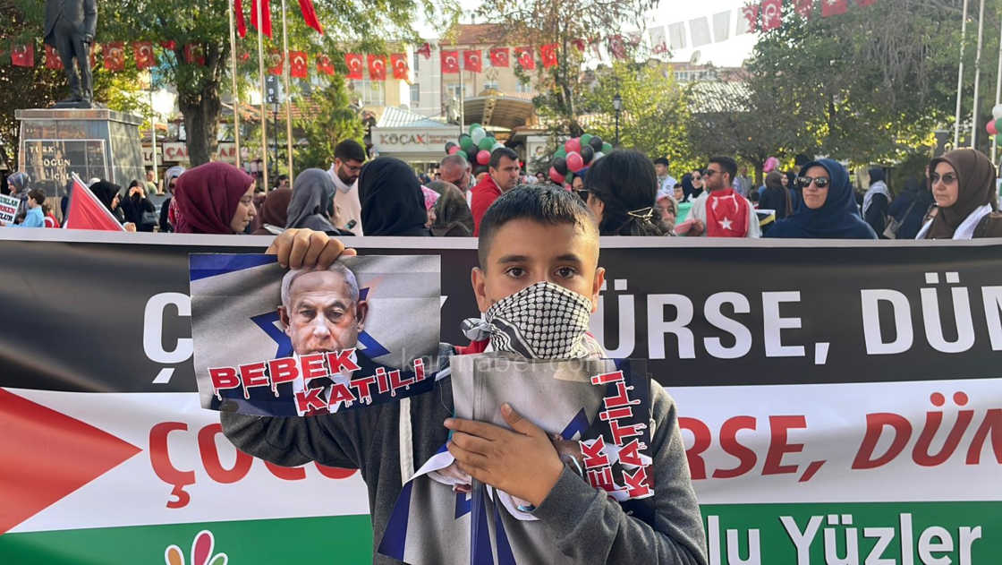 Karamanda Yuzlerce Kisi Tek Yurek Oldu8