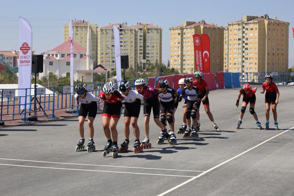 Karamandaki Tekerlekli Paten Turkiye Sampiyonasi Sona Erdi2