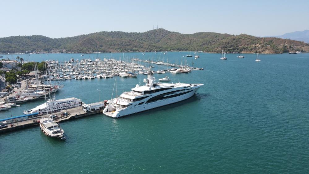 Kazak Milyarderin Dev Yati Fethiyede2