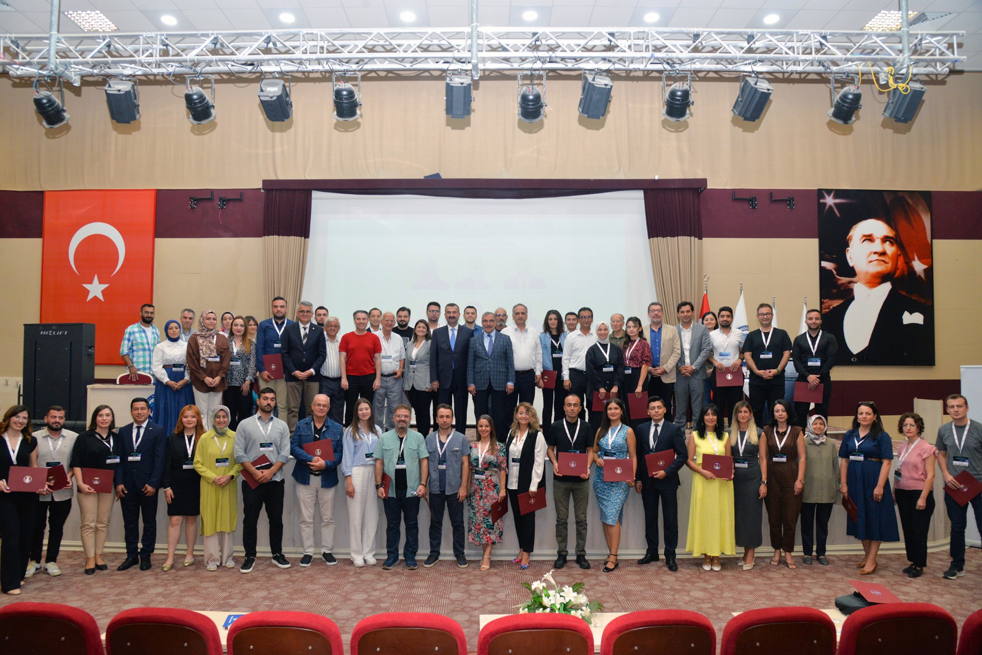 Kmude Diksiyon Yaz Okulu Ilk Mezunlarini Verdi (1)