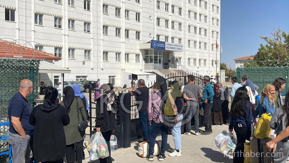 Kmuyu Kazanan Ogrenciler Yurtlara Yerlesiyor3