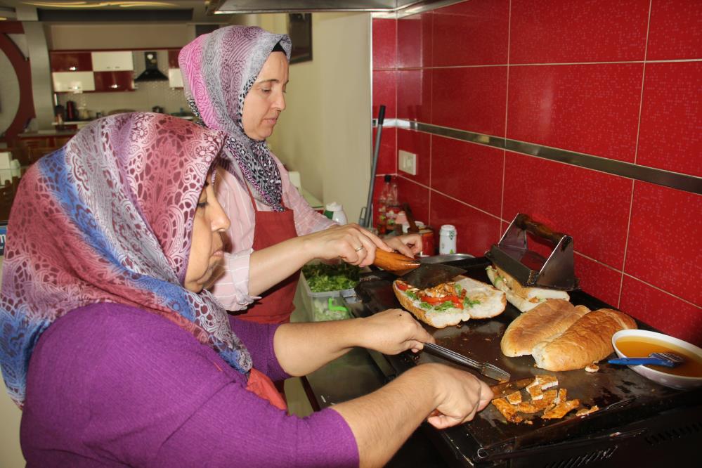 Kocasina Yardim Ederken Kendisi Patron Oldu1