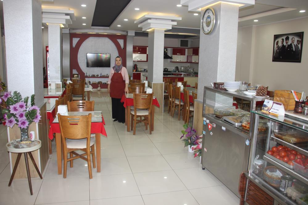 Kocasina Yardim Ederken Kendisi Patron Oldu2