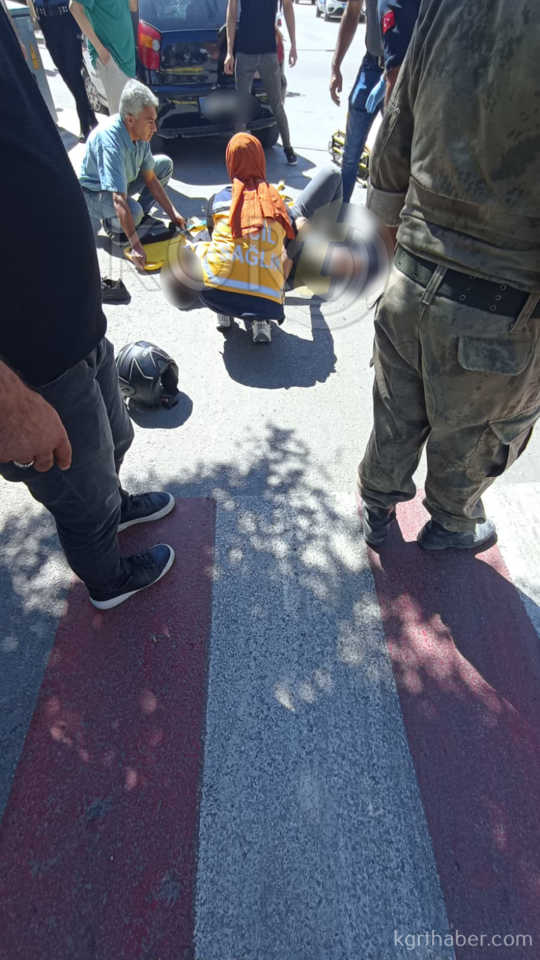 Motosikletle Otomobil Carpisti 2 Genc Yarali0