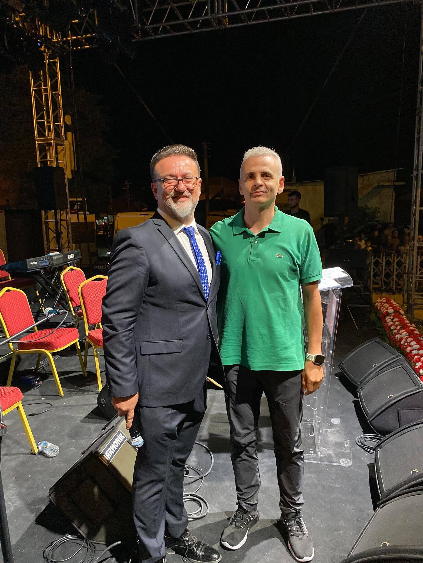 Ne Cosku Bitti Ne De Bir Alkis Dindi (3)