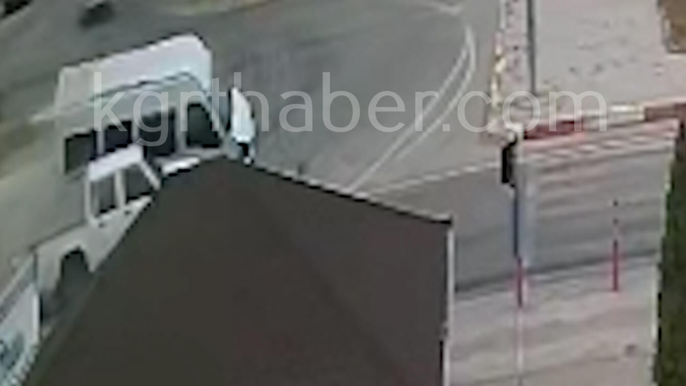 Ortaligin Savas Alanina Dondugu Kaza Kamerada 1 Yarali3