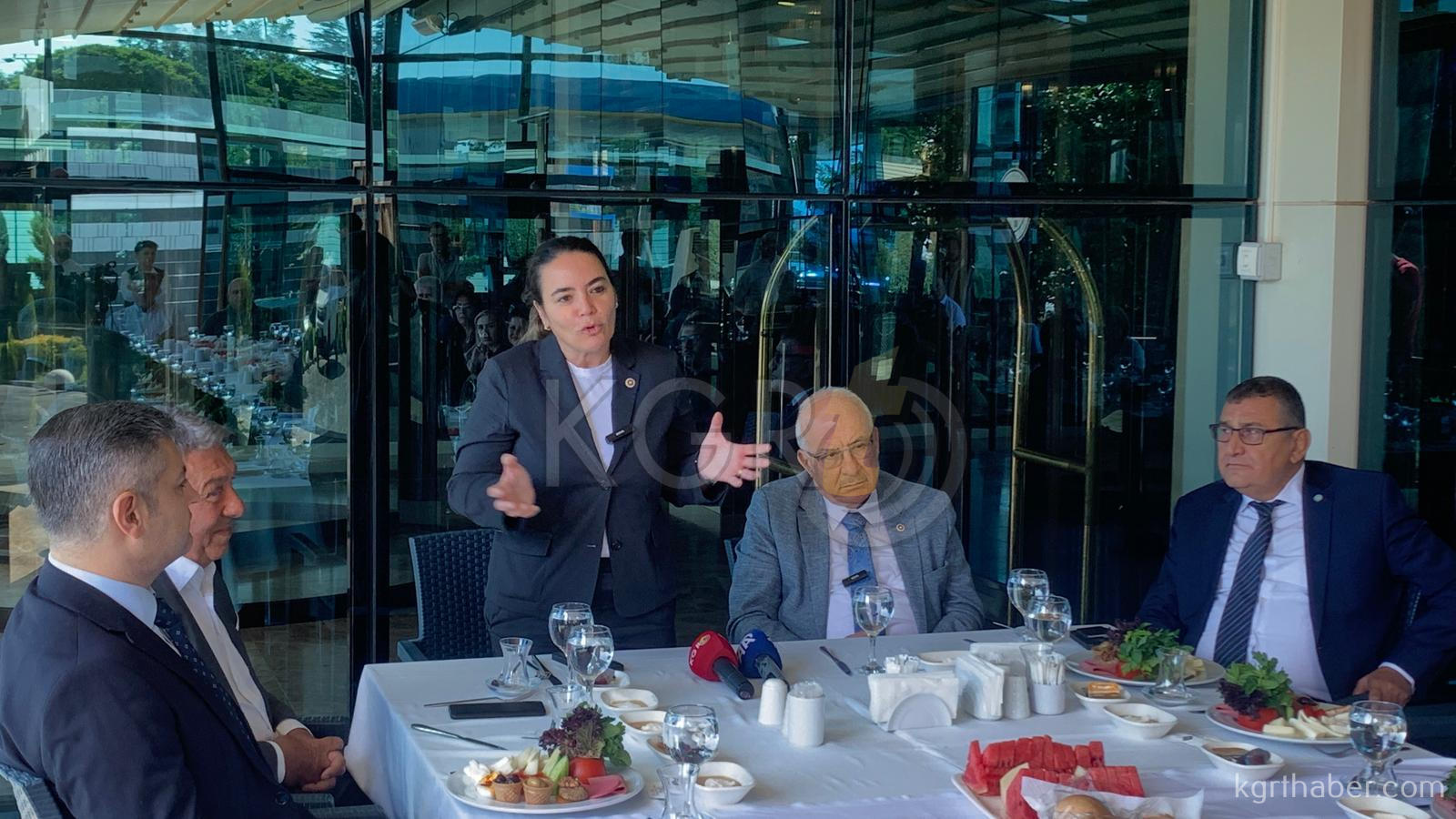 Turkesin Kizi Karamandaki Elmaci Ben Nasil Uretecegim Diyor1