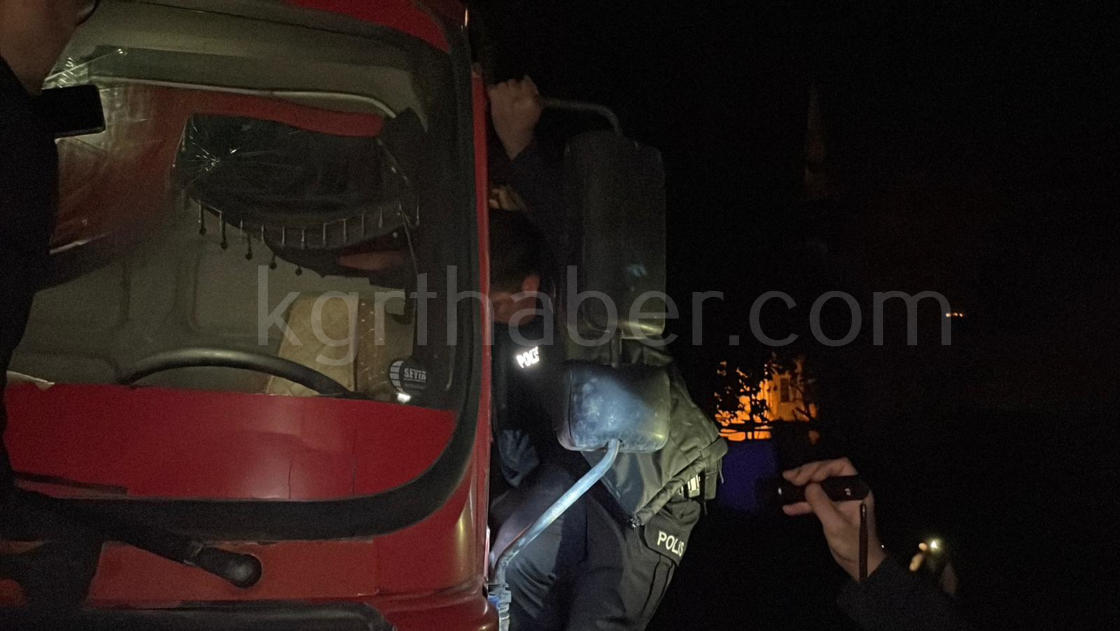 Aranmasi Vardi Bicakla Yaralanmis Halde Bulundu10