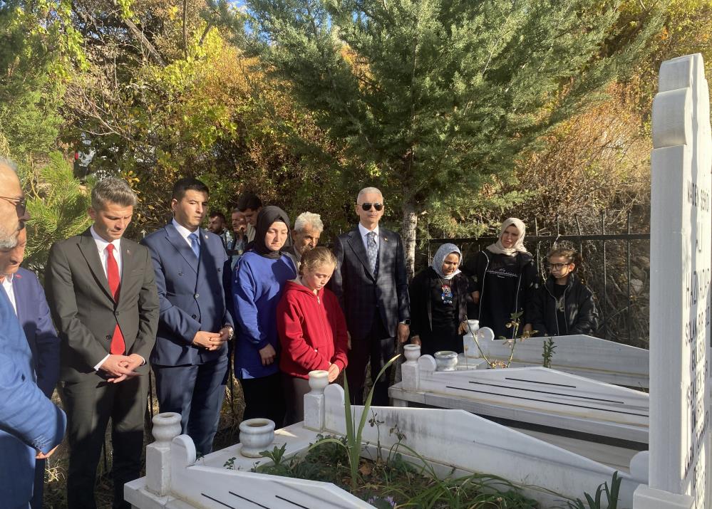 Ermenek Maden Faciasinda Hayatini Kaybeden 18 Isci Mezarlari Basinda Anildi1