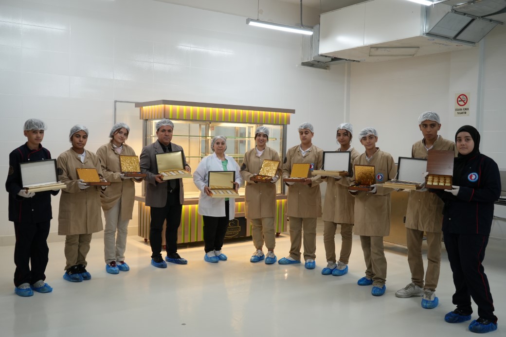 Fabrika Degil Okul 3 Milyonluk Uretim2