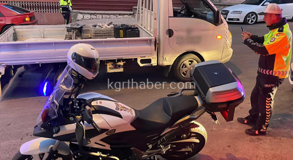 Kamyonetle Elektrikli Bisiklet Carpisti 1 Yarali0