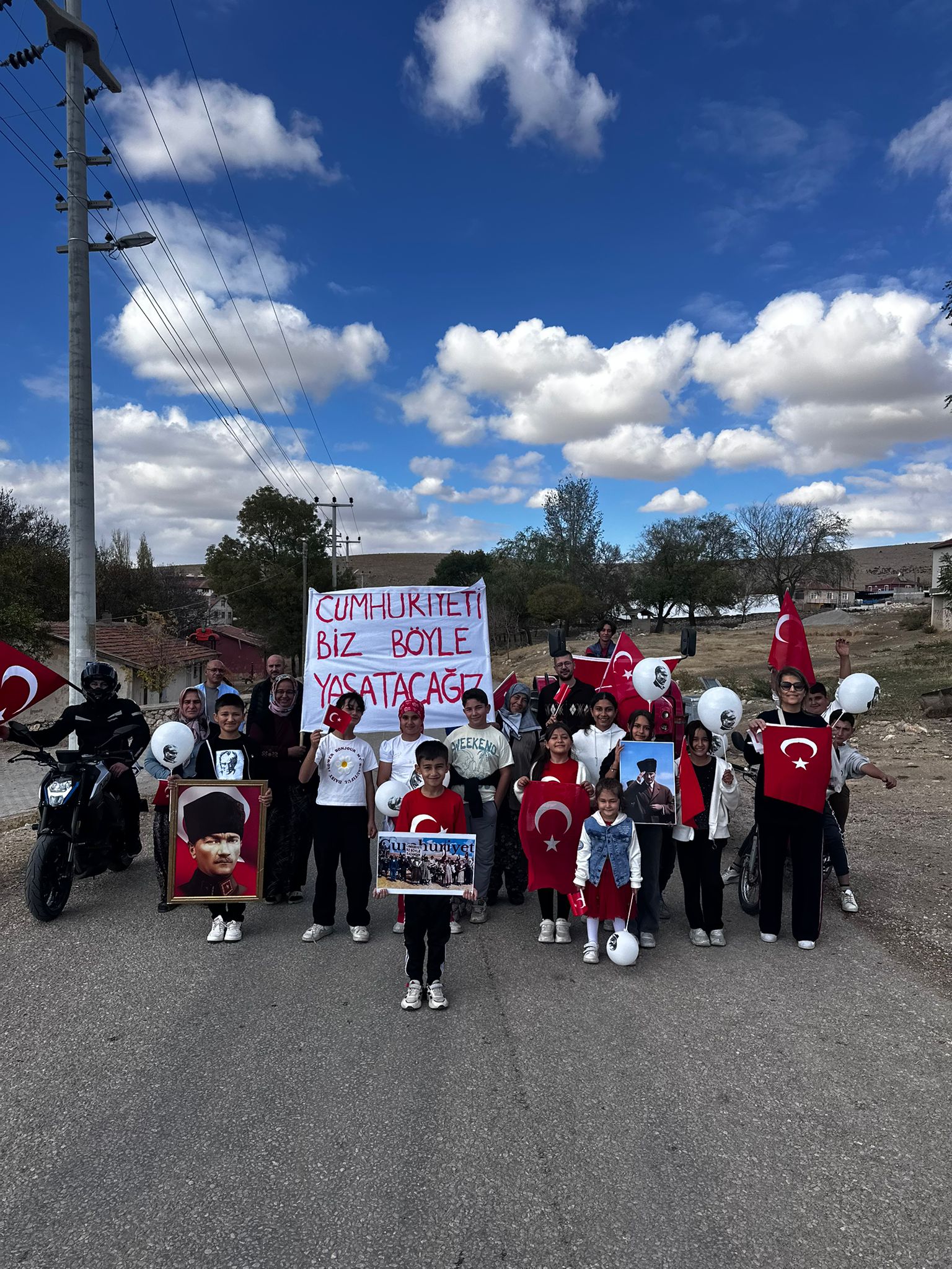Karaman Derekoyde Cumhuriyet Coskuyla Kutlandi (4)