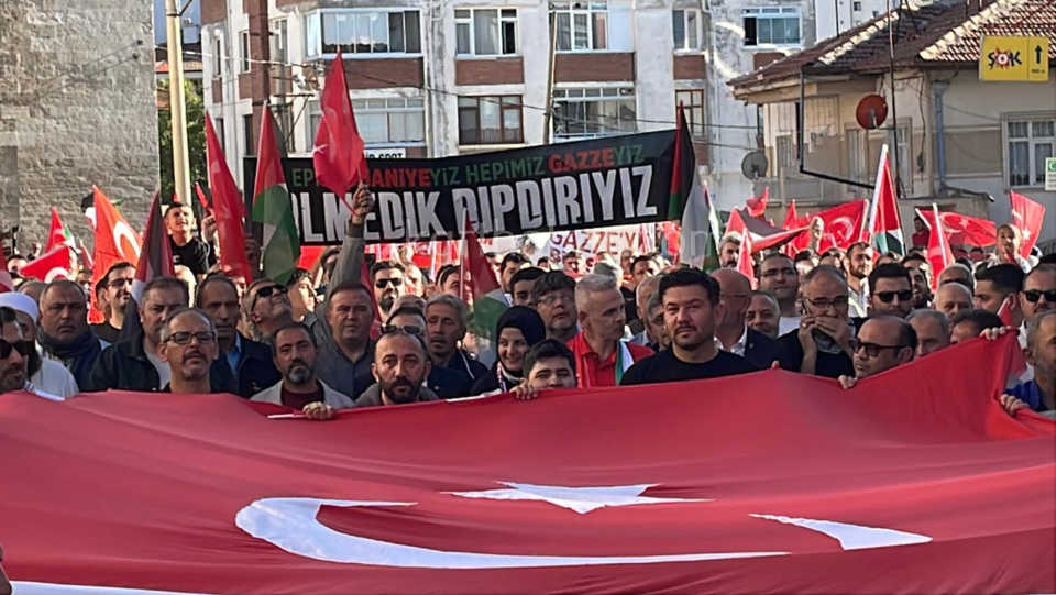 Karaman Sumud Filosuna Destek Icin Yurudu2