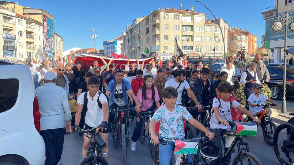 Karaman Sumud Filosuna Destek Icin Yurudu9