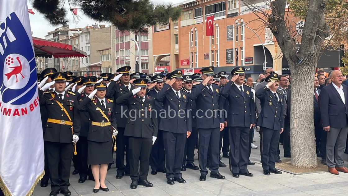 Karamanda 29 Ekimde Celenk Koyma Torenine Yogun Katilim0