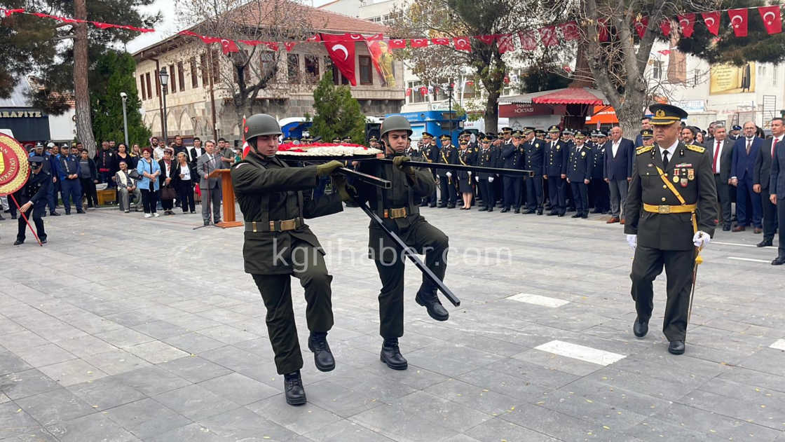 Karamanda 29 Ekimde Celenk Koyma Torenine Yogun Katilim7