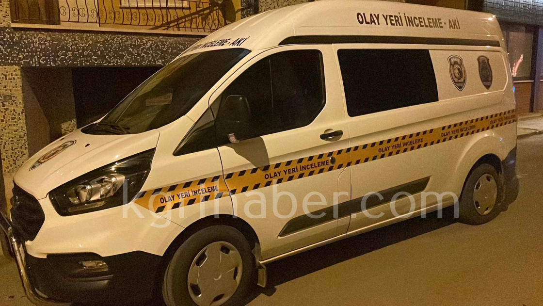 Karamanda Bicakli Kavga 1 Kisi Yaralandi5