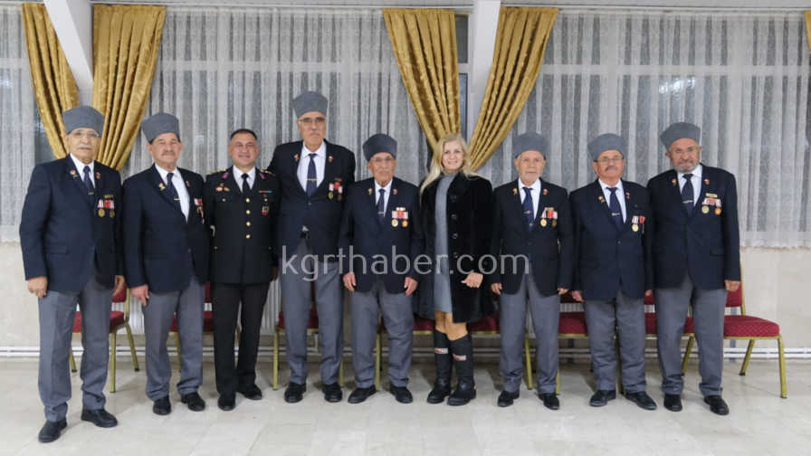 Karamanda Cumhuriyet Bayrami Kabul Toreni Duzenlendi18