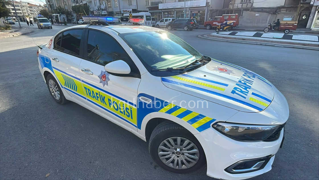 Karamanda Dolmusla Bisiklet Carpisti 1 Yarali5