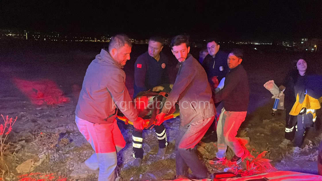 Karamanda Feci Kazada Genc Motosikletli Yaralandi5