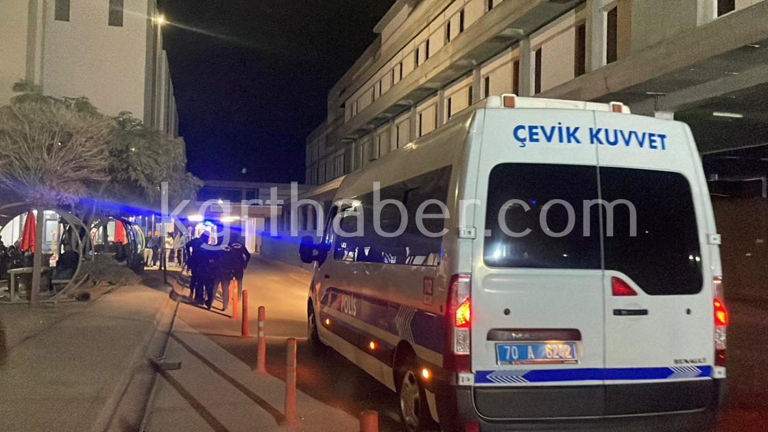 Karamanda Hastane Santiyesinde Bicakli Kavga 1I Agir 4 Yarali6