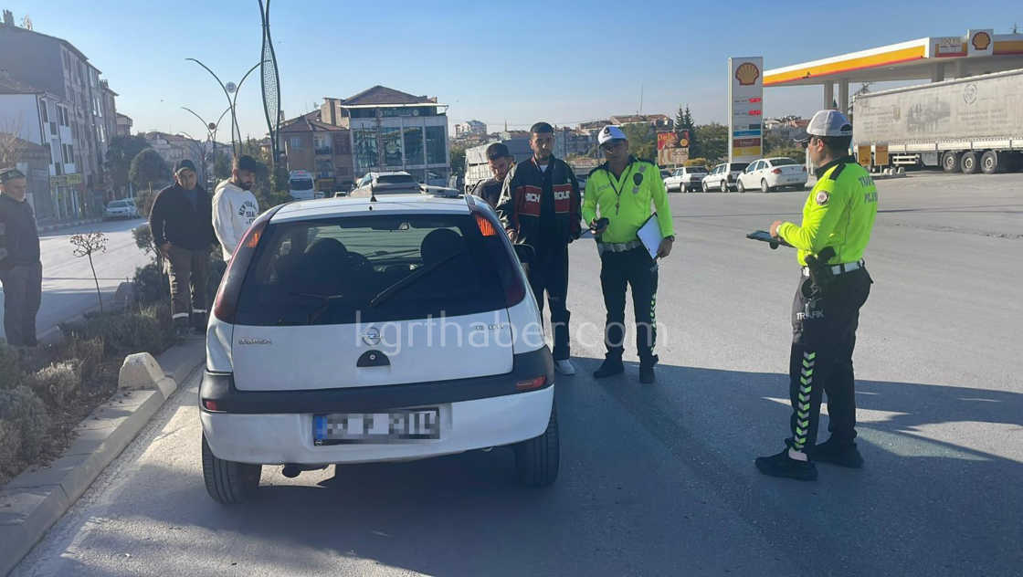 Karamanda Kadina Otomobil Carpti 1 Yarali0