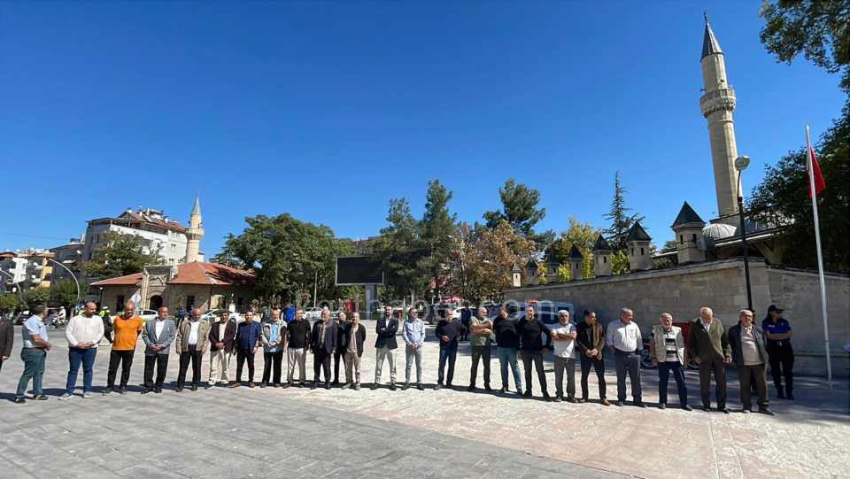 Karamanda Kadinlardan Gazze Icin Sessiz Ciglik Etkinligi1