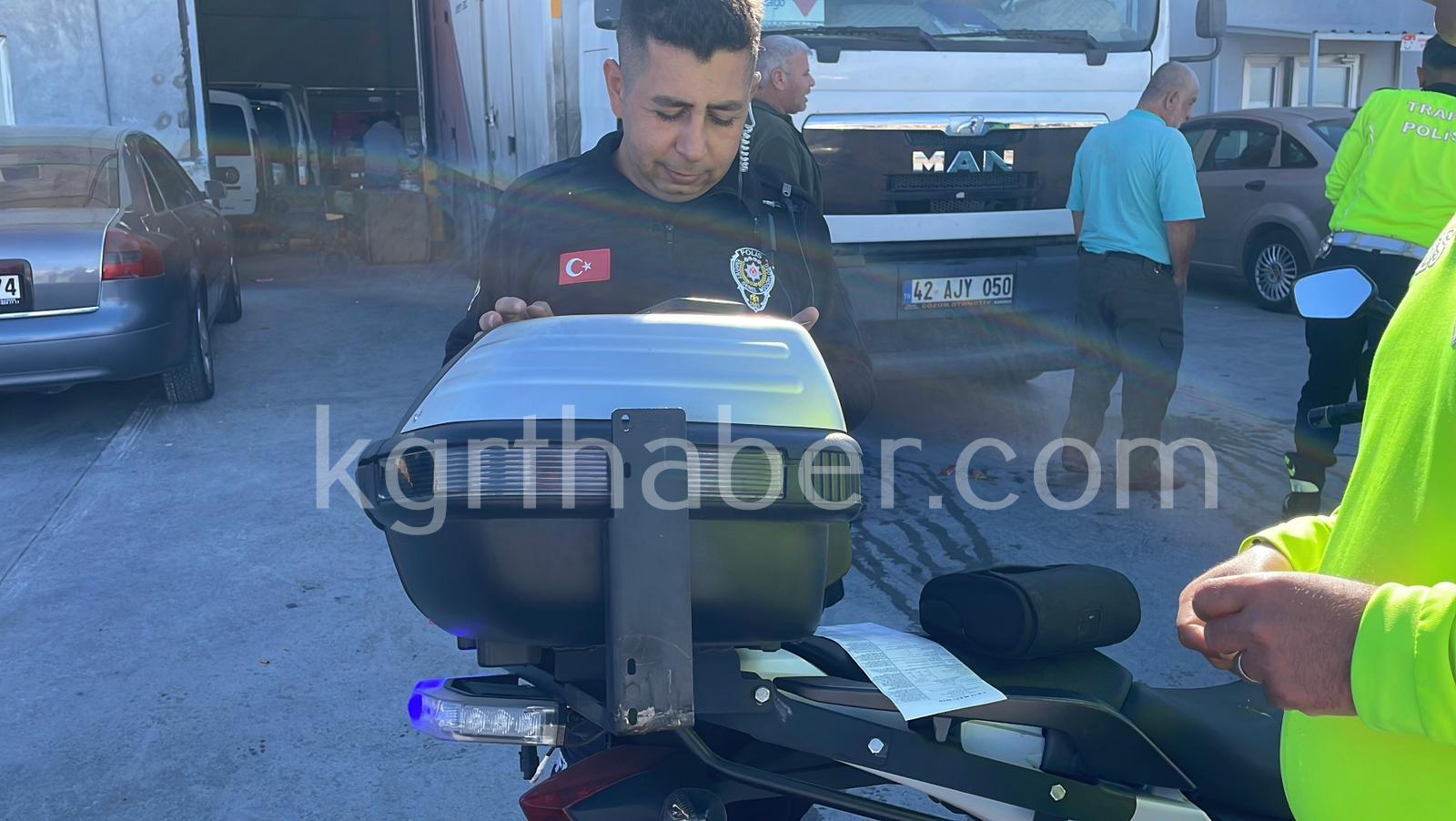 Karamanda Mobilet Surucusu Polisten Kacamadi 56 Bin Lira Ceza Kesildi11