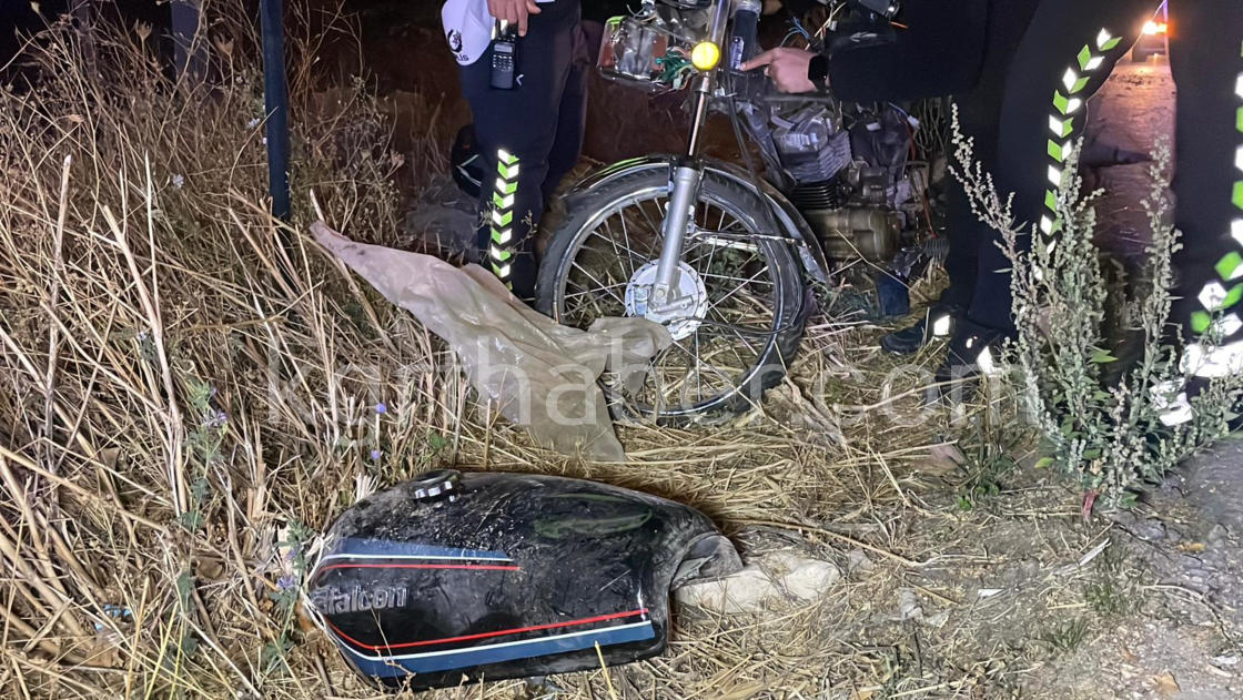 Karamanda Motosiklet Sarampoe Uctu 2 Yarali11