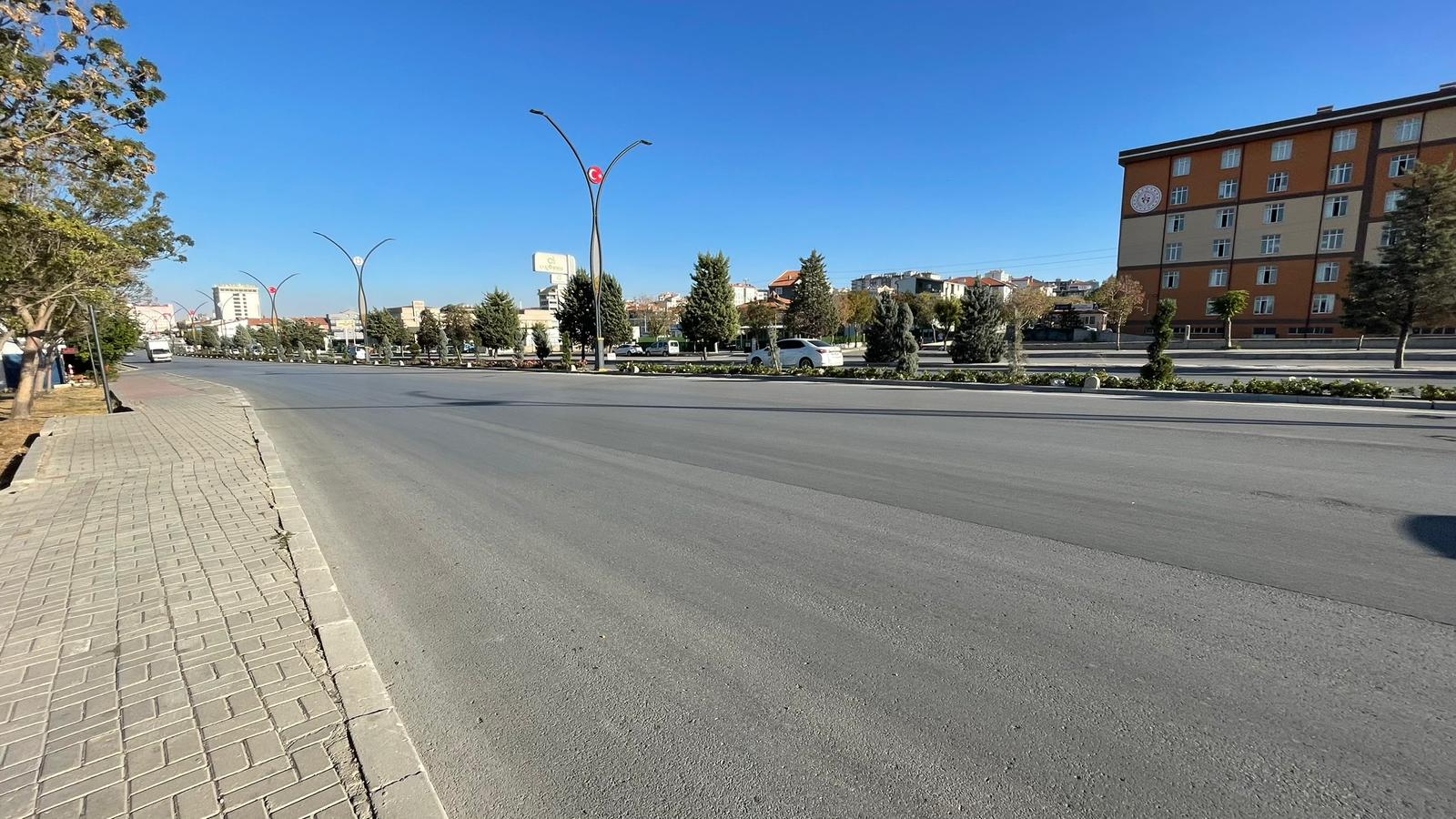 Karamanda Silinen Yol Cizgileri Trafik Guvenligini Tehlikeye Dusuruyor (4)