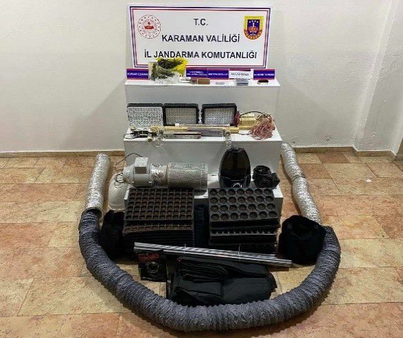 Karamanda Tarihi Eser Ve Uyusturucular Ele Gecirildi 6 Kisi Tutuklandi (3)