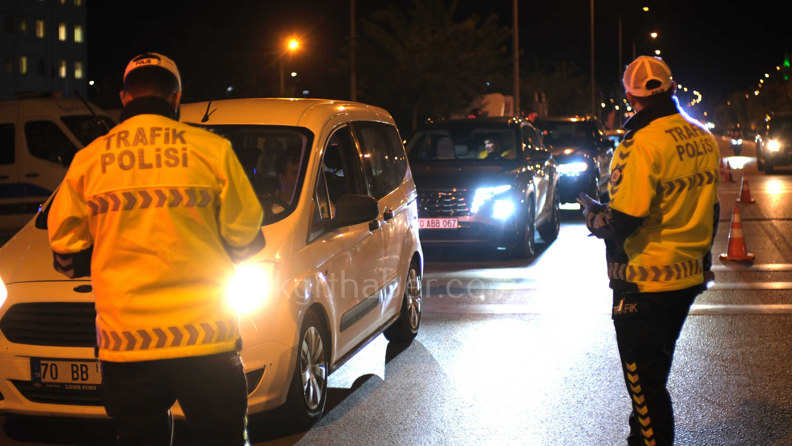 Karamanda Universite Bolgesinde Denetimler Artti10