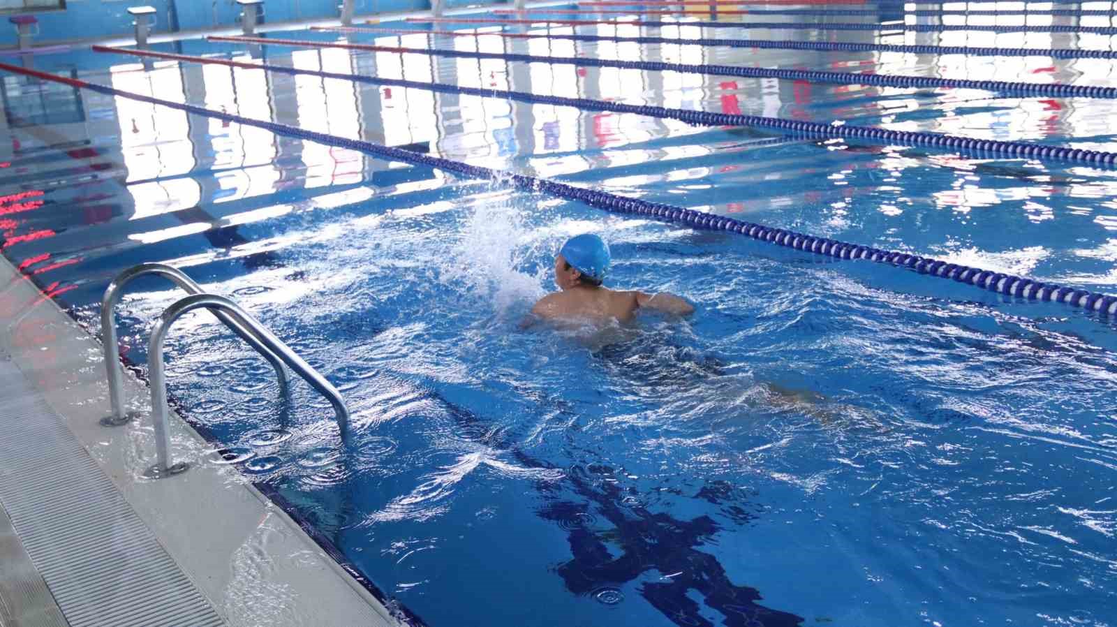 Karamanda Yuzme Bilmeyen Kalmayacak2