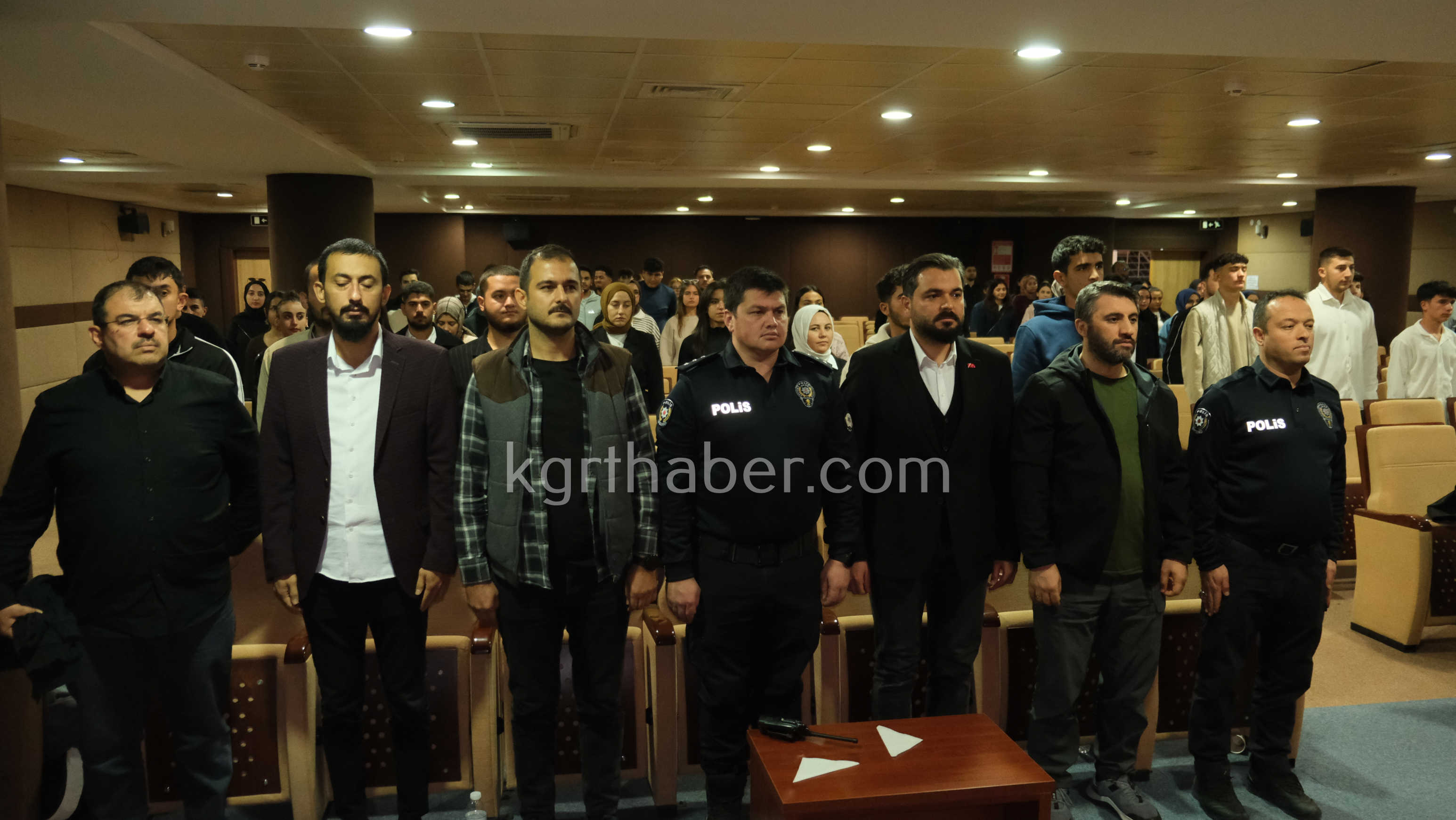 Kmu Ogrencileri Tusas Sehitlerini Unutmadi Karamanda Tusas Sehitleri Anildi15