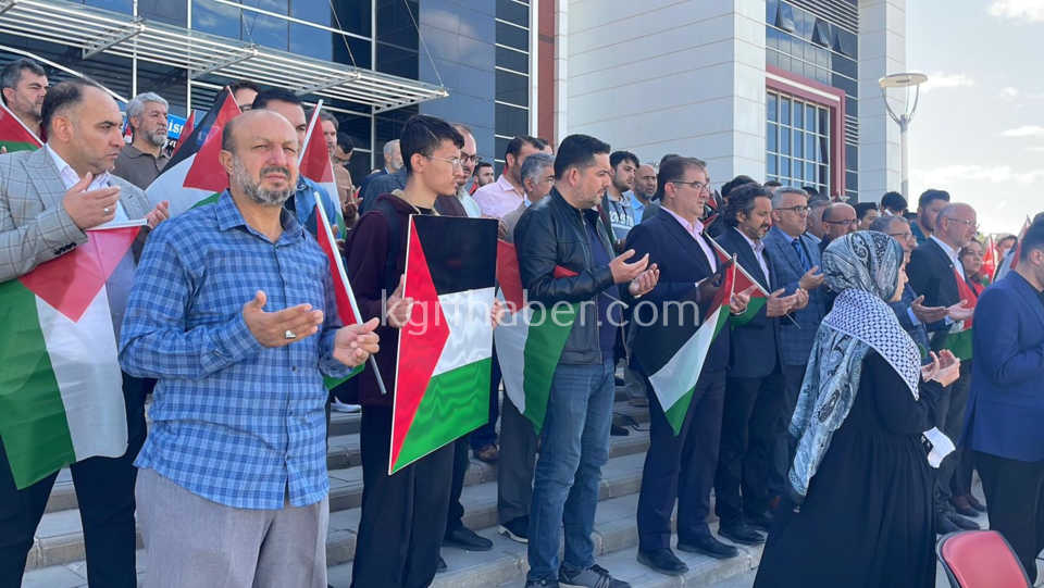 Kmude Gazze Icin Toplandilar Buradan Sumuda Selam Gonderiyoruz10