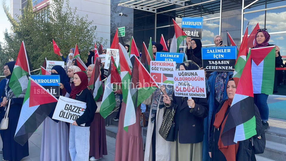 Kmude Gazze Icin Toplandilar Buradan Sumuda Selam Gonderiyoruz6