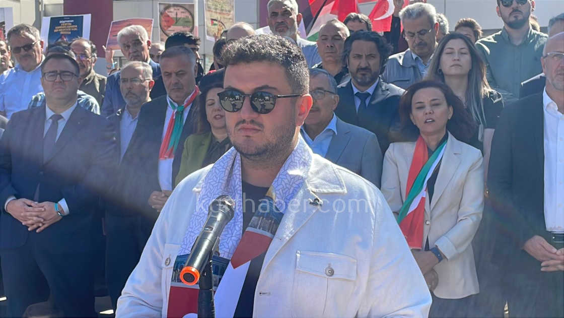 Kmude Ogrenciler Ve Akademisyenler Gazze Icin Yurudu16