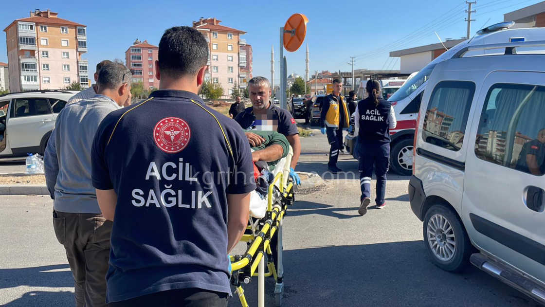 Ortalik Savas Alani Hafif Ticari Aracla Cip Carpisti 3 Yarali0