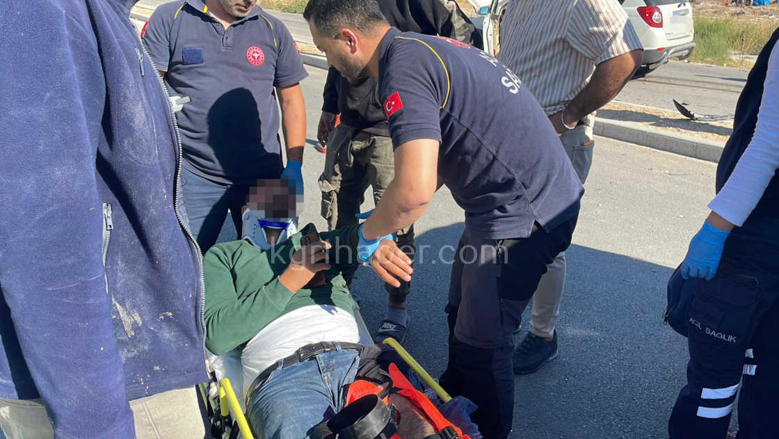 Ortalik Savas Alani Hafif Ticari Aracla Cip Carpisti 3 Yarali1