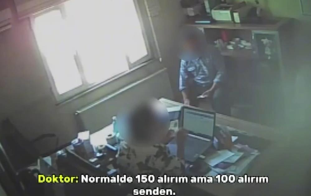 Skandal Goruntuler Doktor Para Karsiligi5