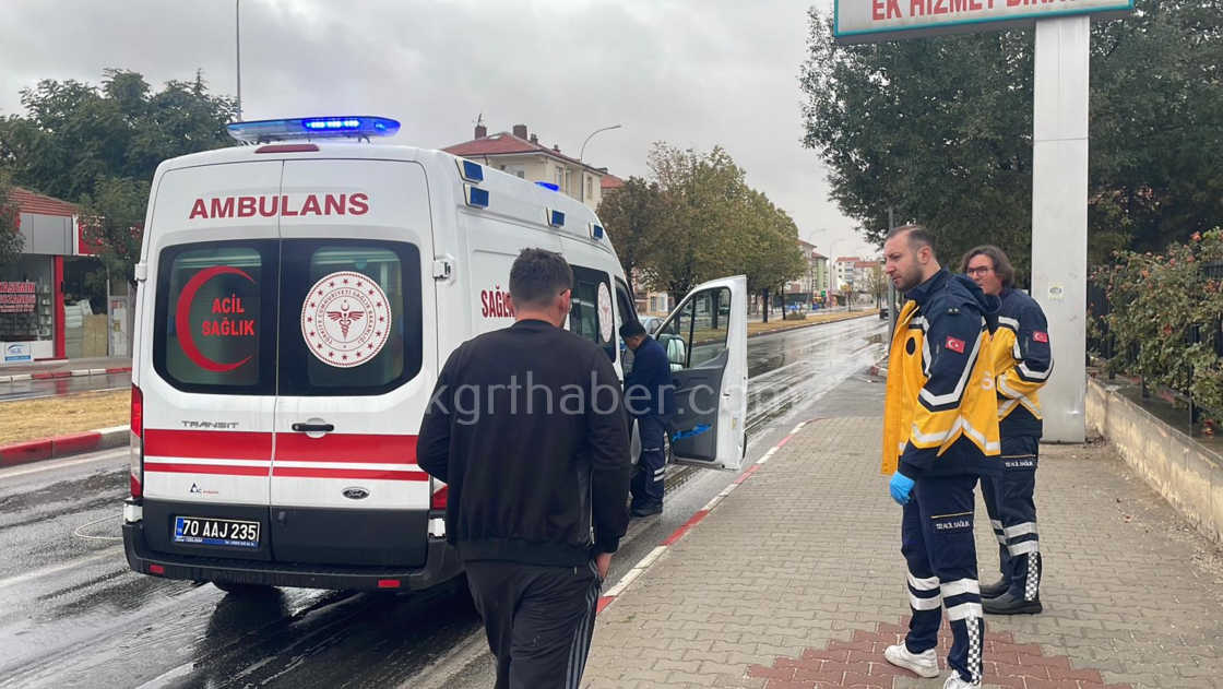 Yagmurlu Havada Kontrolden Cikan Pikap Aydinlatma Diregini Devirdi12