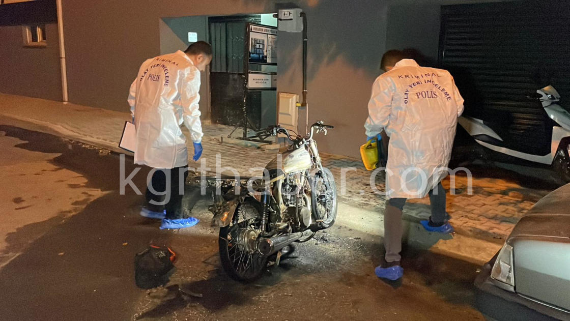 Yakarsin Yakamazsin Iddiasi Sonrasi Kendi Motorunu Atese Verdi2