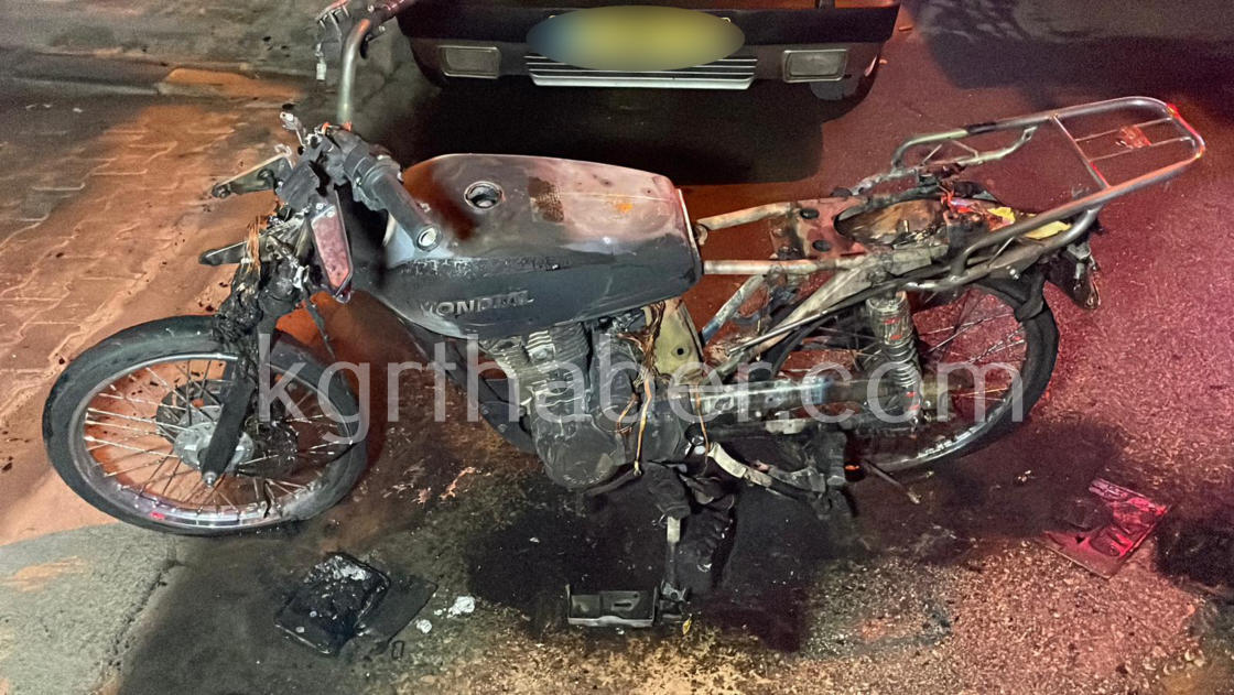 Yakarsin Yakamazsin Iddiasi Sonrasi Kendi Motorunu Atese Verdi5