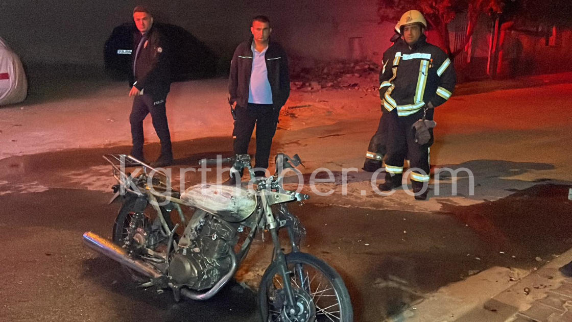 Yakarsin Yakamazsin Iddiasi Sonrasi Kendi Motorunu Atese Verdi9