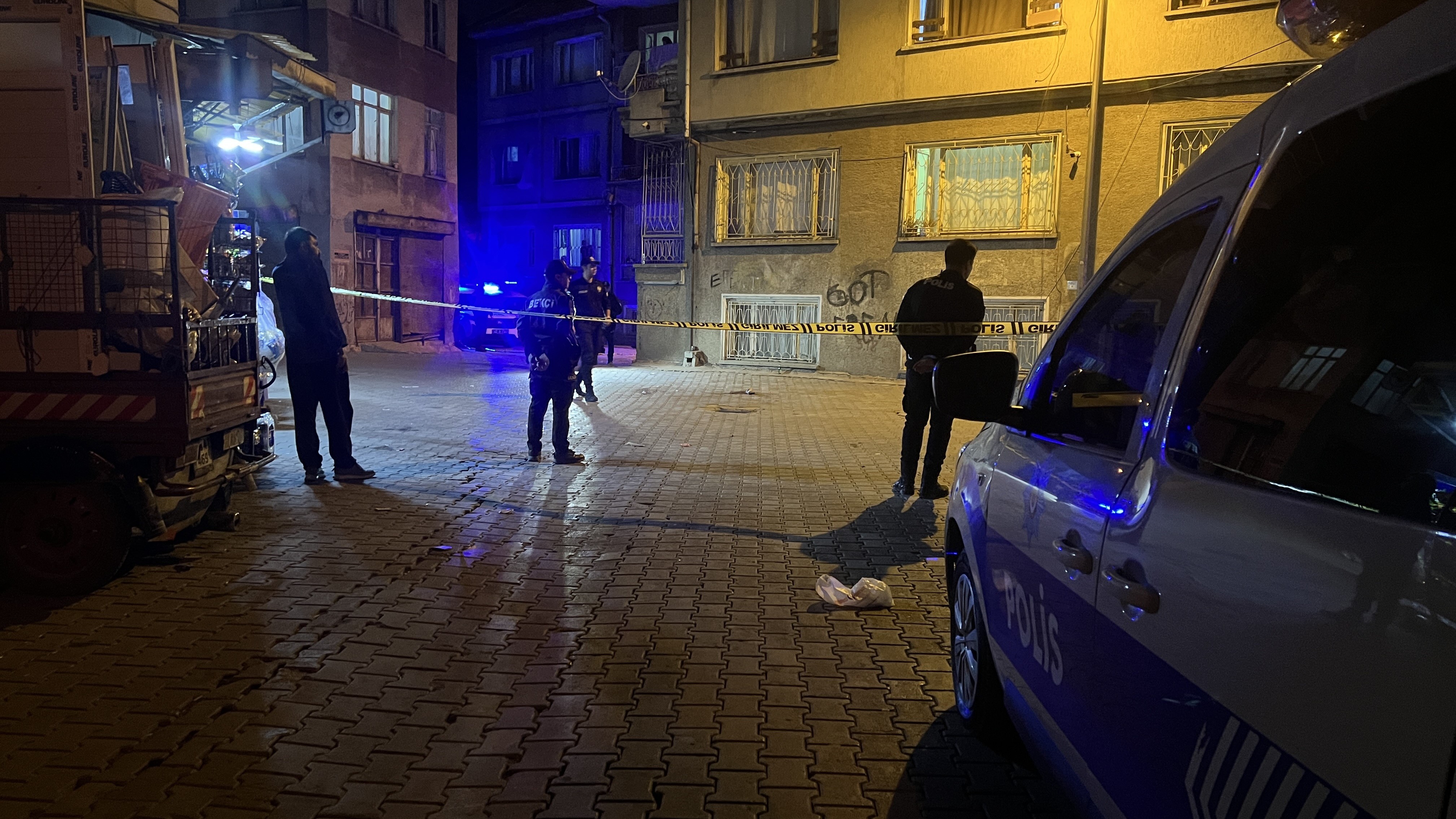 Yan Bakma Kavgasi Can Aldi 5 Yasindaki Cocuk Hayatini Kaybetti (2)