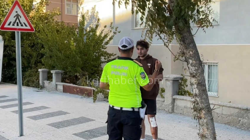 Yaralanan Genc Ambulanstan Inip Kaza Yerine Geri Dondu1