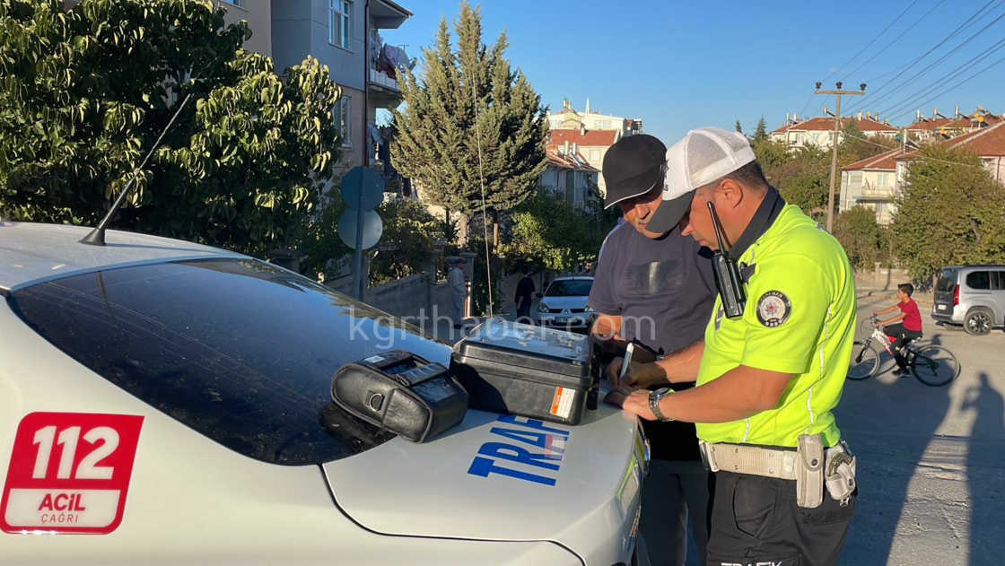 Yaralanan Genc Ambulanstan Inip Kaza Yerine Geri Dondu3