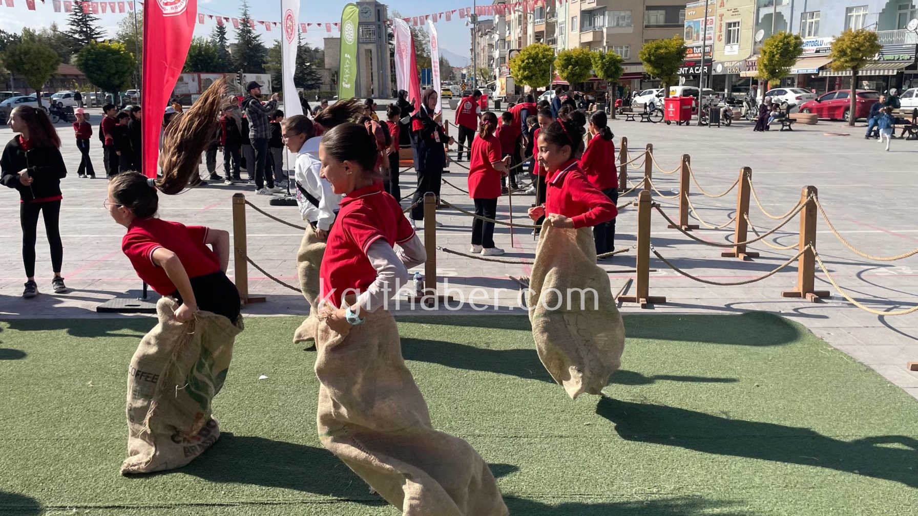 56 Duragi Karaman Oldu Geleneksel Oyunlar Tiri 81 Il Geziyor0